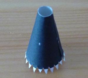 Toti paper model