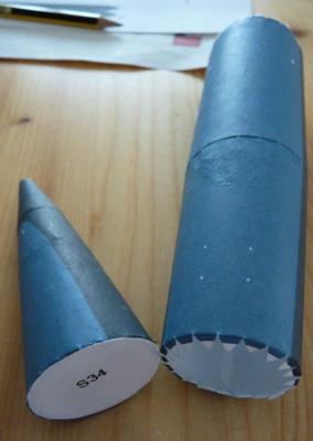 Toti paper model