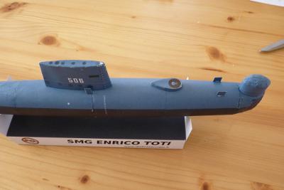 Toti paper model