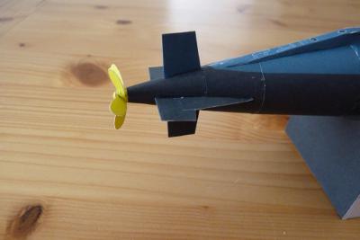 Toti paper model